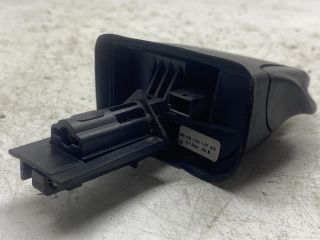 bontott FORD FIESTA VI Bal Multikormány Kapcsoló