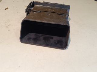 bontott FORD FIESTA VI Bal Szellőző