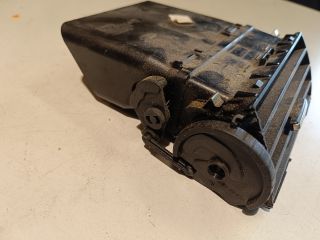 bontott FORD FIESTA VI Bal Szellőző