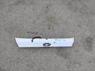 bontott FORD FIESTA VI Csomagtérajtó Díszléc