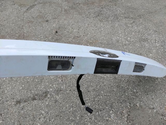 bontott FORD FIESTA VI Csomagtérajtó Díszléc