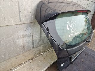 bontott FORD FIESTA VI Csomagtérajtó (Részeivel)