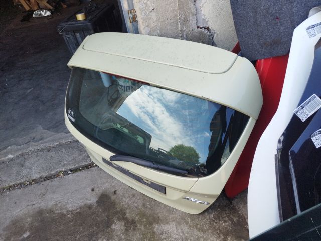 bontott FORD FIESTA VI Csomagtérajtó (Üres lemez)