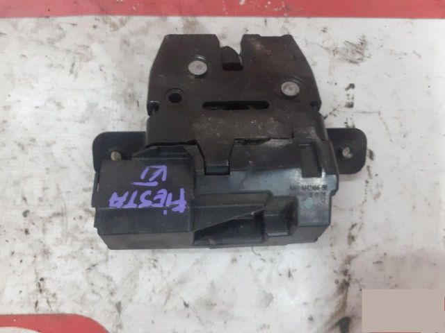 bontott FORD FIESTA VI Csomagtérajtó Zárszerkezet