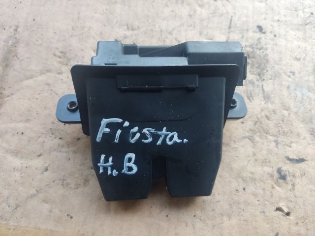 bontott FORD FIESTA VI Csomagtérajtó Zárszerkezet