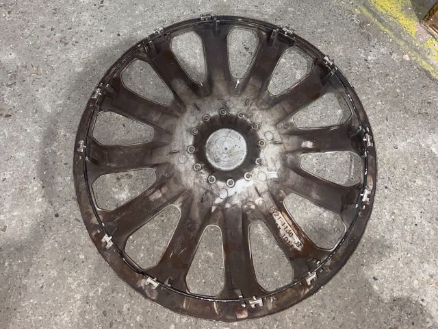 bontott FORD FIESTA VI Dísztárcsa (1 db)