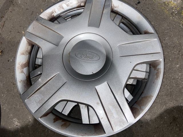 bontott FORD FIESTA VI Dísztárcsa Szett