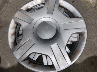 bontott FORD FIESTA VI Dísztárcsa Szett