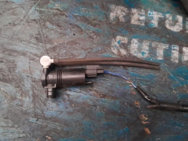 bontott FORD FIESTA VI Első Ablakmosó Szivattyú