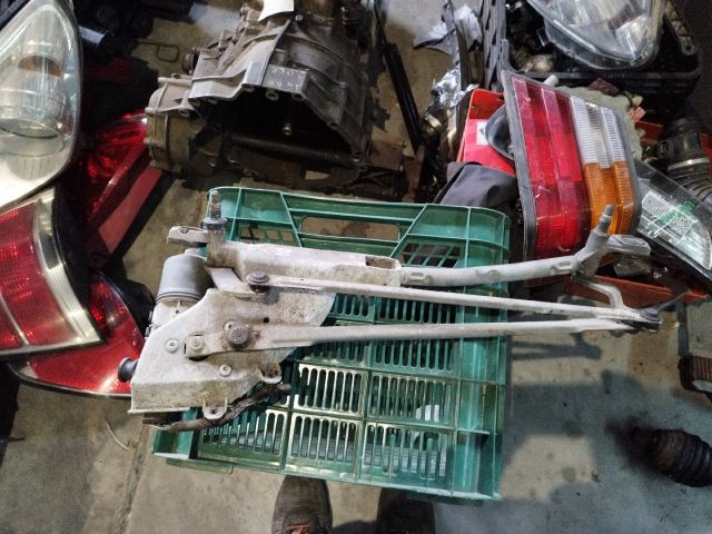 bontott FORD FIESTA VI Első Ablaktörlő Szerkezet Motorral