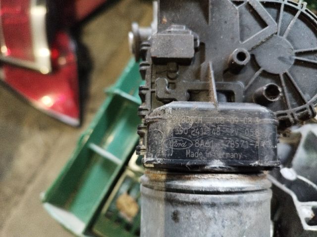 bontott FORD FIESTA VI Első Ablaktörlő Szerkezet Motorral