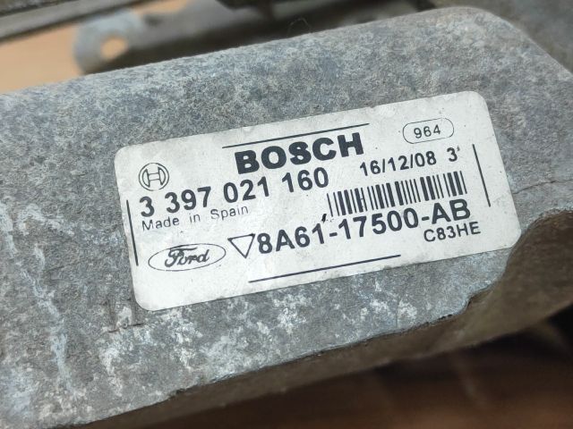 bontott FORD FIESTA VI Első Ablaktörlő Szerkezet Motorral