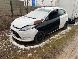 bontott FORD FIESTA VI Első Embléma