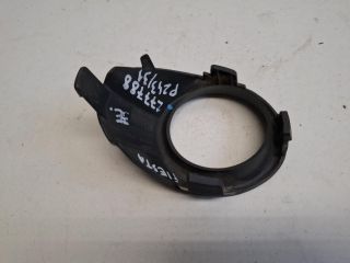 bontott FORD FIESTA VI Első Lökhárító Jobb Díszrács