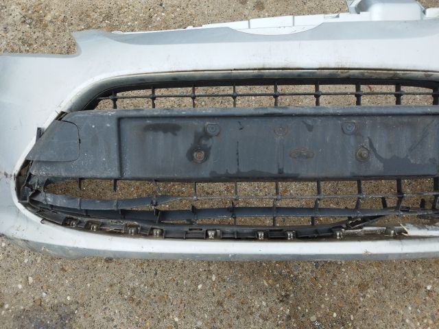 bontott FORD FIESTA VI Első Lökhárító (Részeivel)