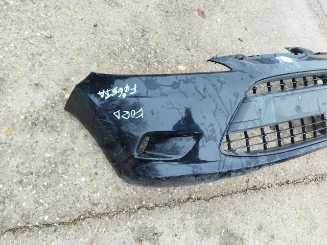 bontott FORD FIESTA VI Első Lökhárító (Részeivel)