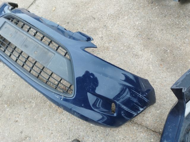 bontott FORD FIESTA VI Első Lökhárító (Részeivel)