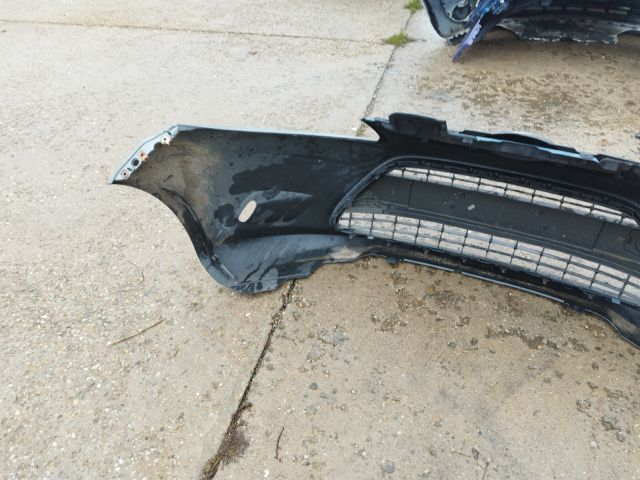 bontott FORD FIESTA VI Első Lökhárító (Részeivel)