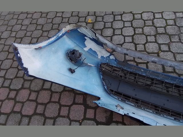 bontott FORD FIESTA VI Első Lökhárító (Részeivel)