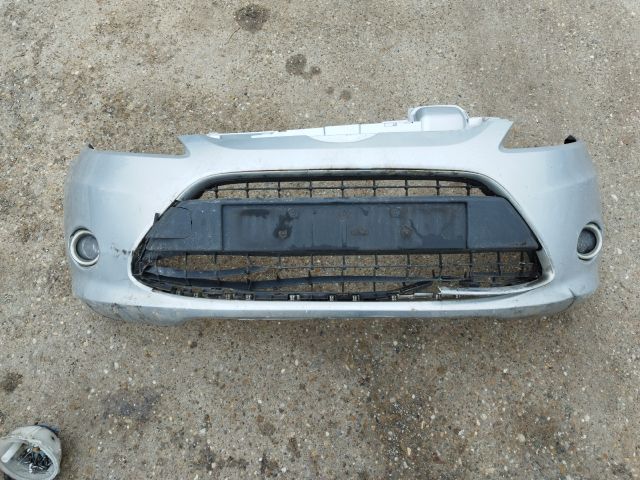 bontott FORD FIESTA VI Első Lökhárító (Részeivel)