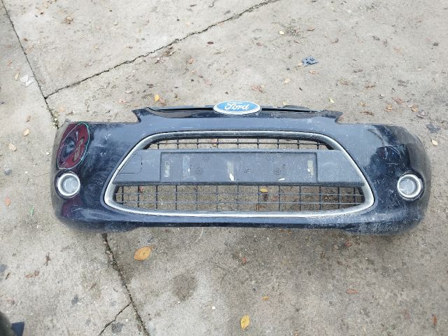 bontott FORD FIESTA VI Első Lökhárító (Részeivel)