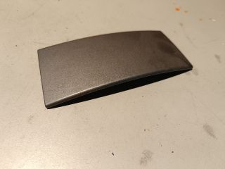 bontott FORD FIESTA VI Első Tároló Rekesz Fedél