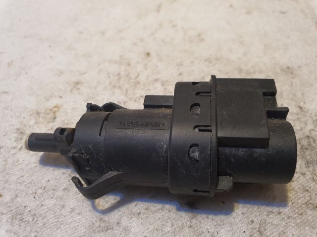 bontott FORD FIESTA VI Fék Pedál Kapcsoló