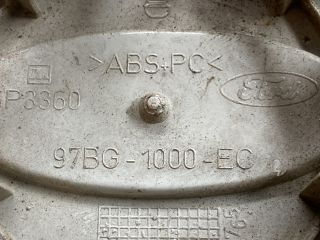 bontott FORD FIESTA VI Felniközép (1 db)