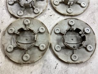 bontott FORD FIESTA VI Felniközép Szett