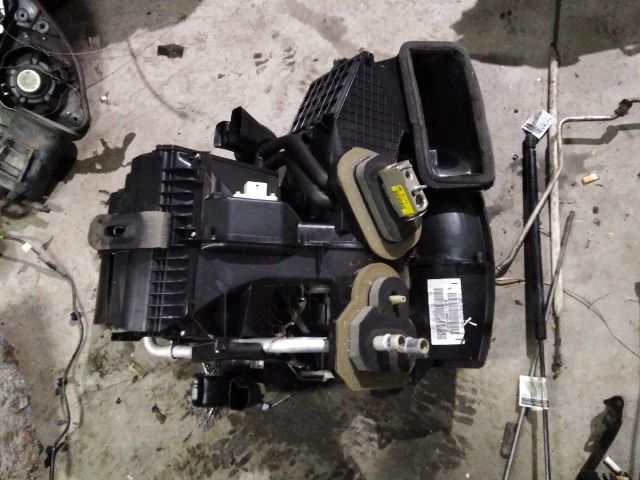 bontott FORD FIESTA VI Fűtés Box