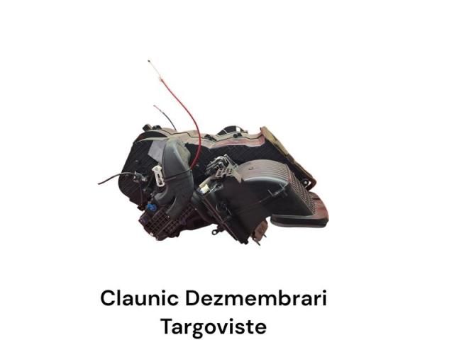 bontott FORD FIESTA VI Fűtés Box