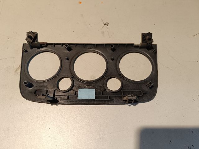 bontott FORD FIESTA VI Fűtéskapcsoló Keret