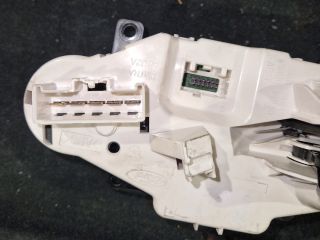 bontott FORD FIESTA VI Fűtéskapcsoló (manuális klímás)