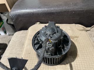 bontott FORD FIESTA VI Fűtőmotor (Klímás)