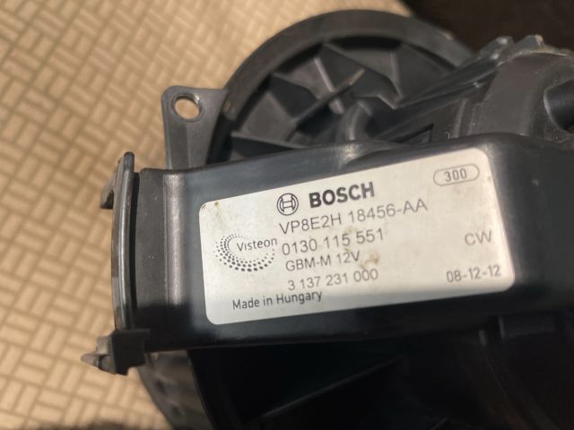 bontott FORD FIESTA VI Fűtőmotor (Klímás)