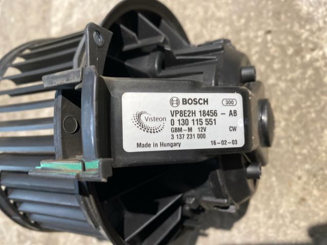 bontott FORD FIESTA VI Fűtőmotor (Klímás)