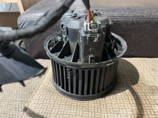 bontott FORD FIESTA VI Fűtőmotor (Klímás)