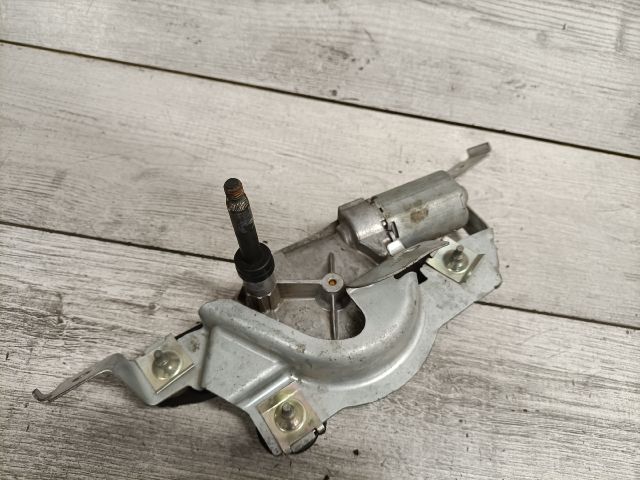 bontott FORD FIESTA VI Hátsó Ablaktörlő Motor