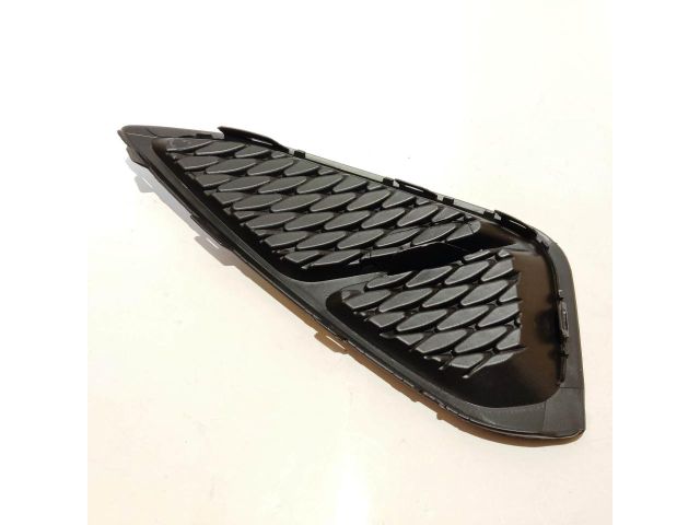 bontott FORD FIESTA VI Hűtőrács