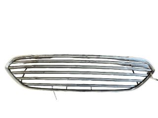 bontott FORD FIESTA VI Hűtőrács