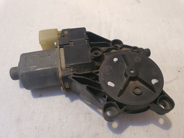 bontott FORD FIESTA VI Jobb első Ablakemelő Motor