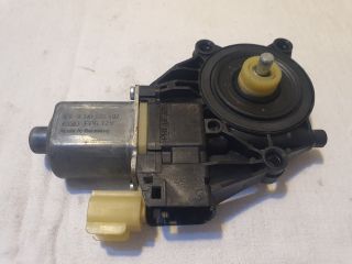 bontott FORD FIESTA VI Jobb első Ablakemelő Motor