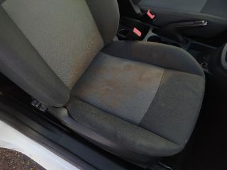 bontott FORD FIESTA VI Jobb első Ajtó Kárpit