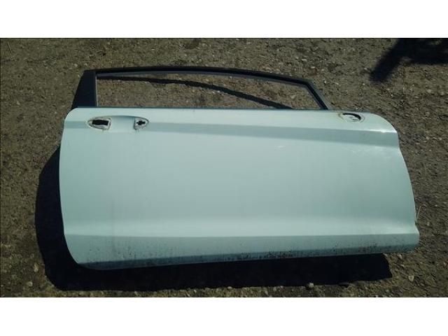 bontott FORD FIESTA VI Jobb első Ajtó (Üres lemez)