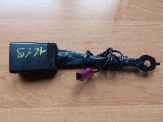 bontott FORD FIESTA VI Jobb első Biztonsági Öv Csat