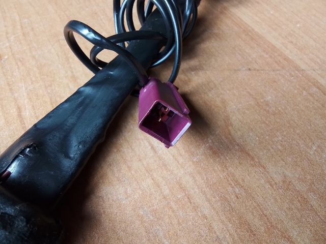 bontott FORD FIESTA VI Jobb első Biztonsági Öv Csat