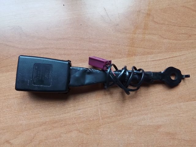 bontott FORD FIESTA VI Jobb első Biztonsági Öv Csat