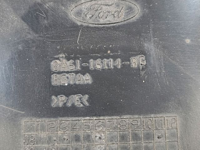 bontott FORD FIESTA VI Jobb első Első Dobbetét (Kerékjárati, Műanyag)