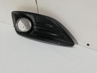 bontott FORD FIESTA VI Jobb első Lökhárító Vakborítás