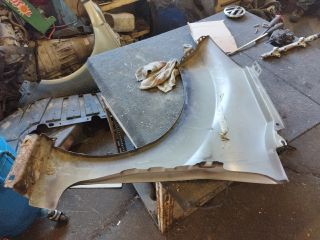 bontott FORD FIESTA VI Jobb első Sárvédő